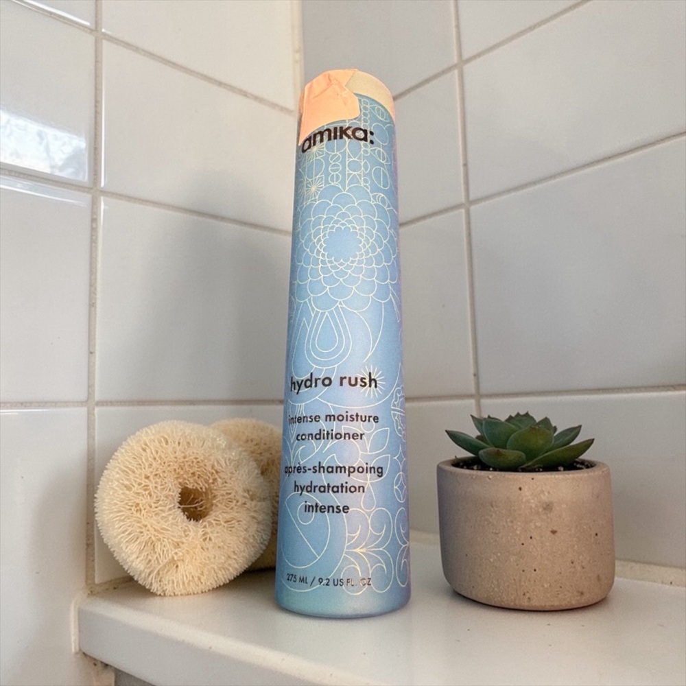 amika Hydro Rush Intense Moisture Conditioner - Blue